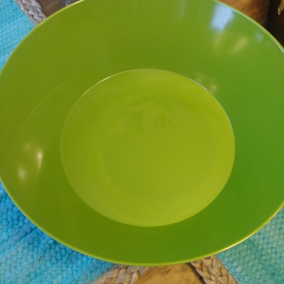 Tabletop Gallery Melamine Fruit Bowl - Picture 2 of 3